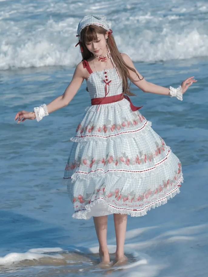 ストロベリープリントのブルーロリータギンガムドレス、スイートサマーロリータジャンパースカート