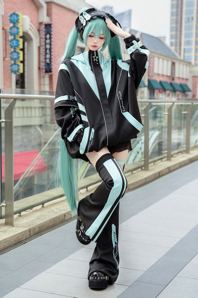 Schwarzes und grünes Cyberpunk-Jirai-Kei-Outfit – Kapuzenjacke, Shorts, Beinwärmer, Kopfbedeckung, komplettes Set