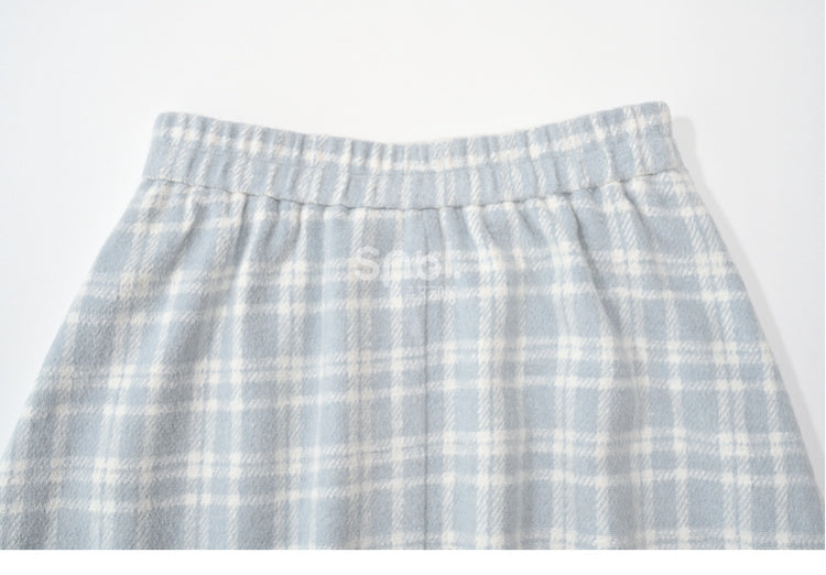 Blauer Midirock mit hoher Taille und Spitzenbesatz im Karomuster