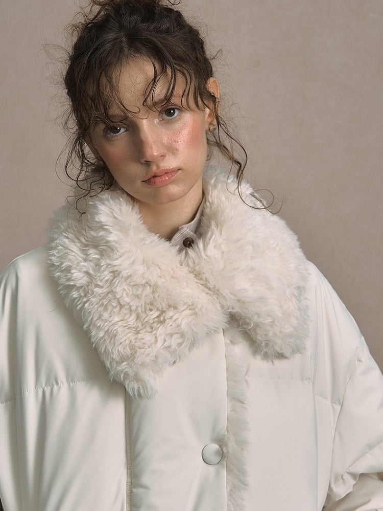 Beige/Brown Short Puffer Jacket with Faux Fur Trim and White Duck Down Filling