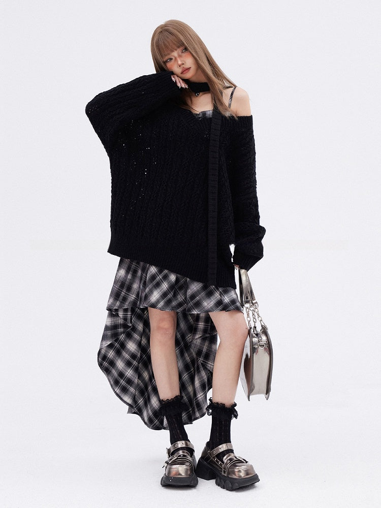 Apricot/Black V-neck Hollow-out Knitted Sweater