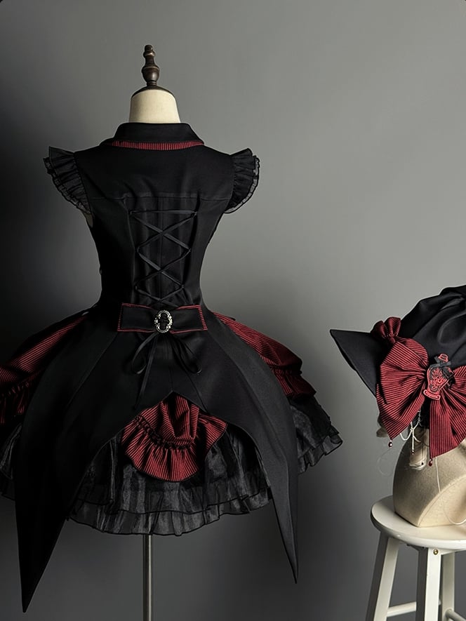Lolita Halloween Gothic Kordelzug mit schwarzem Muster und Taille, gestreiftes rotes Kleid