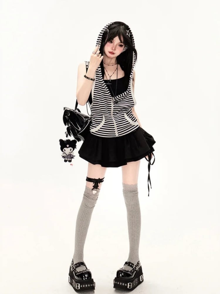 White Black Striped Pattern Backless Hooded Vest and