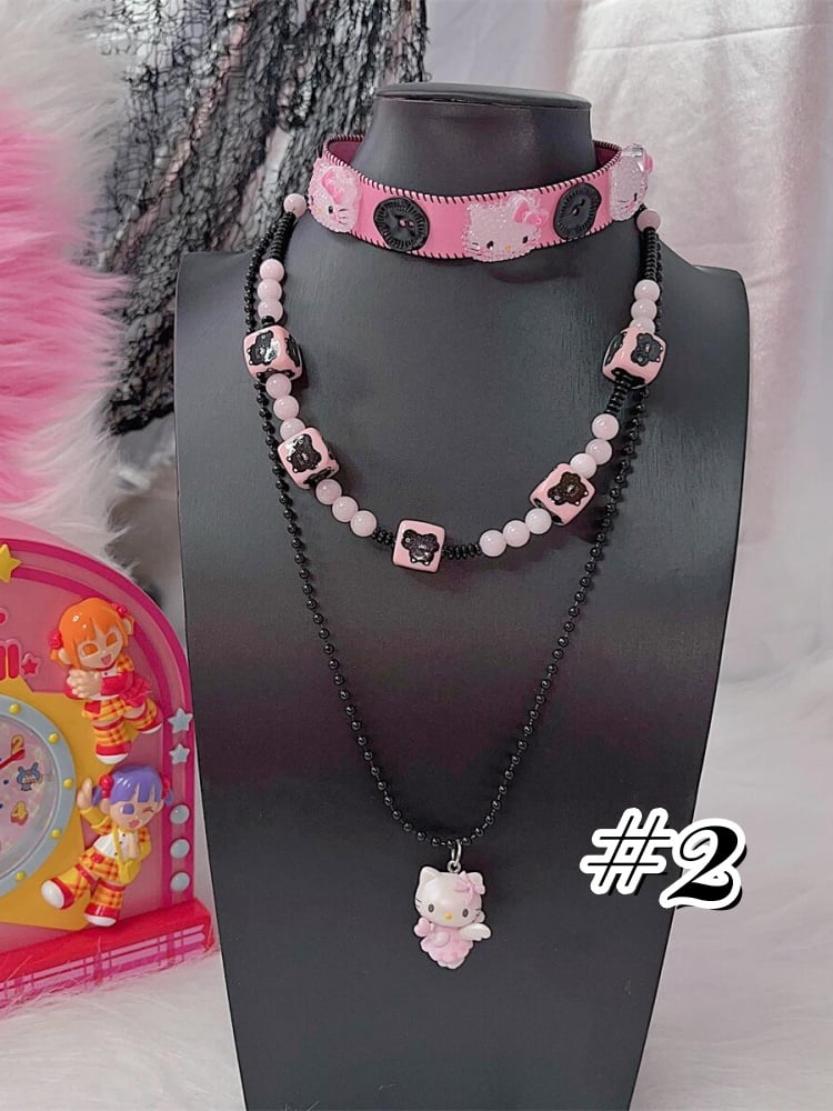 キティペンダント マルチレイヤー ピンクビーズネックレス