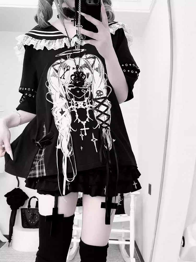 Black Sailor Collar Lace-up Details Anime Girl Print Bittersweet T-shirt