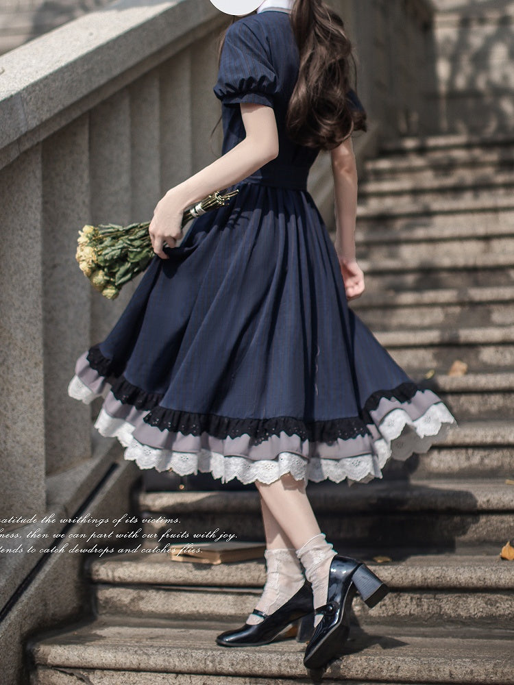 Blaues Marineblaues Stück Peter Pan Kragen und Puffärmel Muster Klassisches Plaid Lolita One mit Elegant in