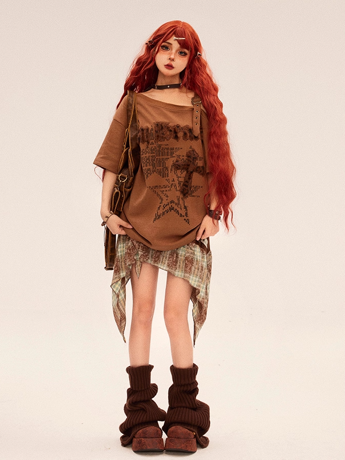 Fashion Gyaru Asymmetrical T-shirt Neckline Leopard Cross Applique Brown