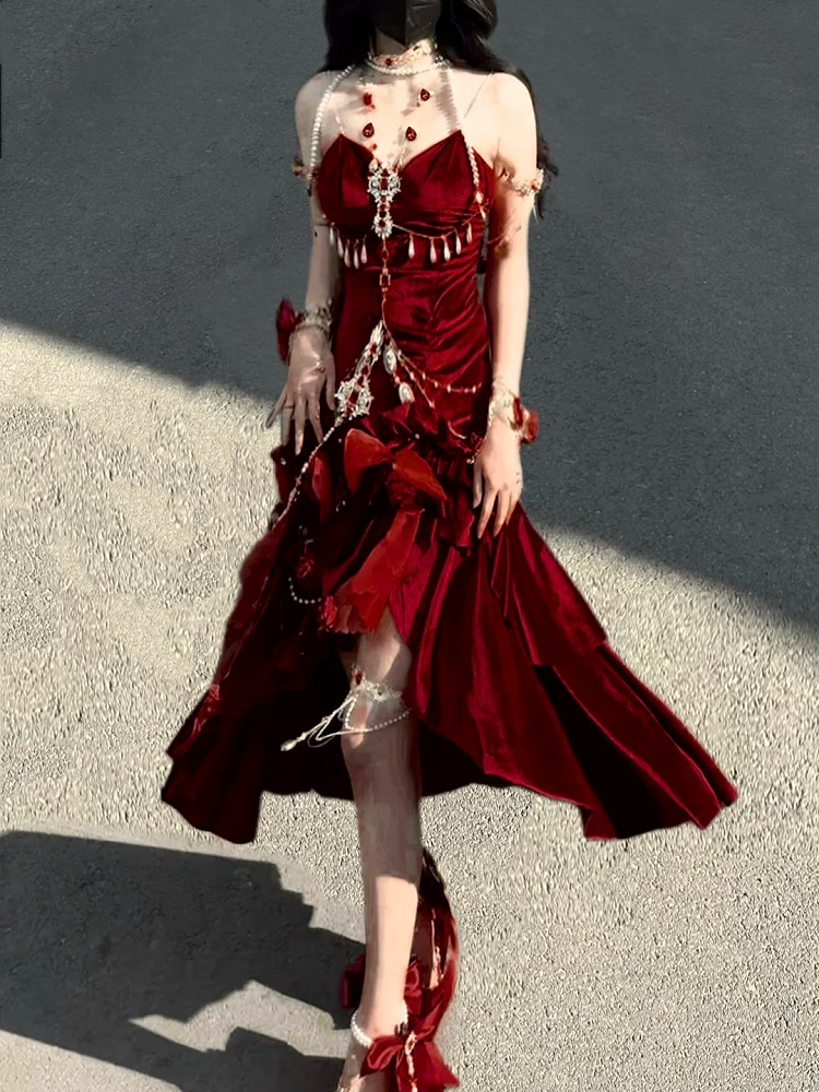 Robe de soirée sirène dos nu en velours rouge/noir