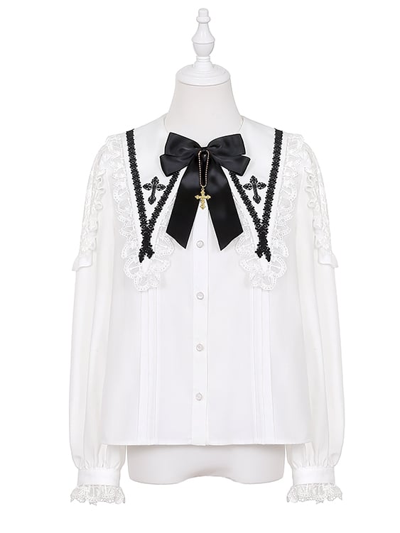 Chemise blanche Jirai Kei à col plat pointu et épaules en dentelle style mines terrestres