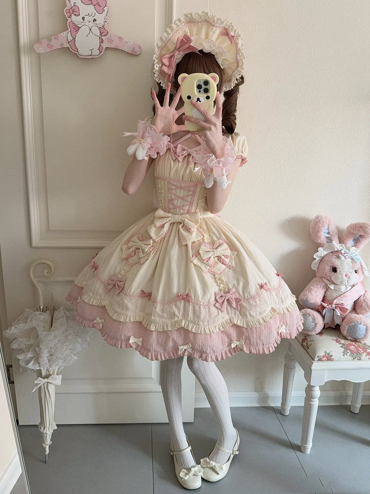 Gewellter Rand, Scool Lolita-Baumwolle, gelber Rock, Akzente, rosa Kleid und Schleife, alte Borte