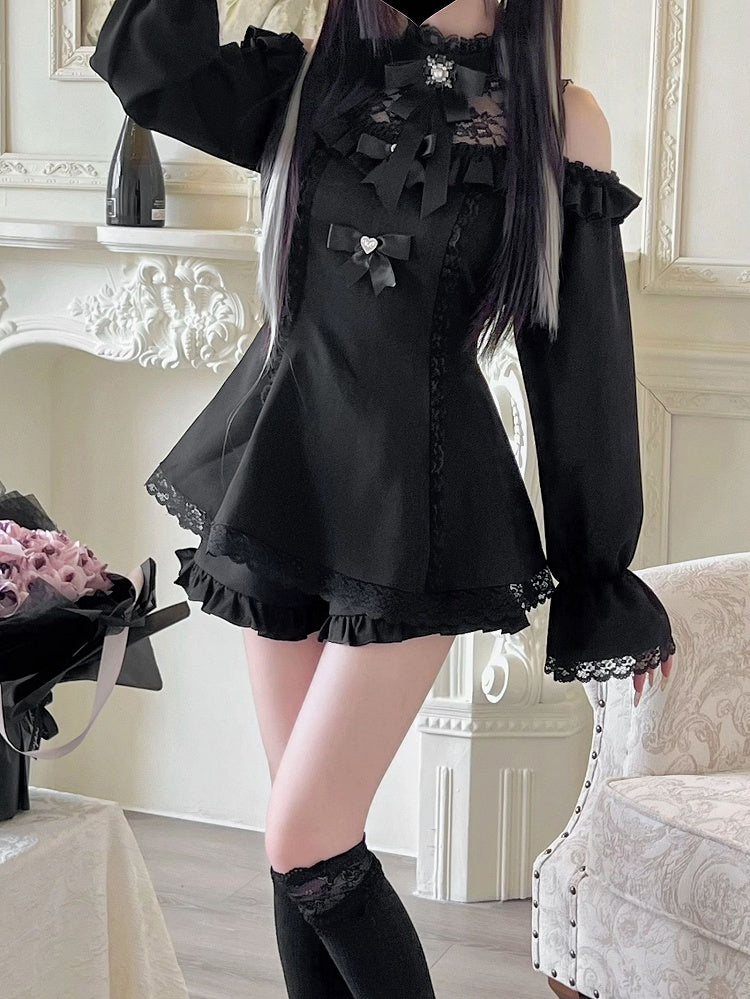 Mini-Schwarzer Rock mit Jirai Kei Illusion Rüschenshorts, Cutout-Schulterkleid, Saum-Ausschnitt