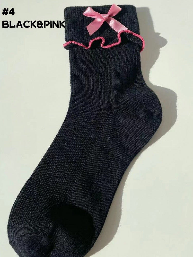 Ruffled Contrast Trim Lolita Ankle Socks