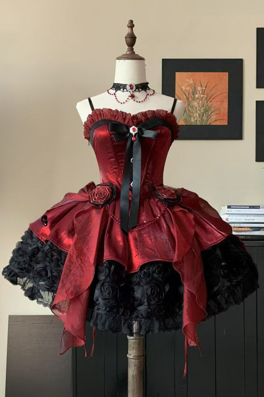 Set-Reservierungen: Trailing Gothic für Elegant Gorgeous Deadline 28. Rose April + Version Dress