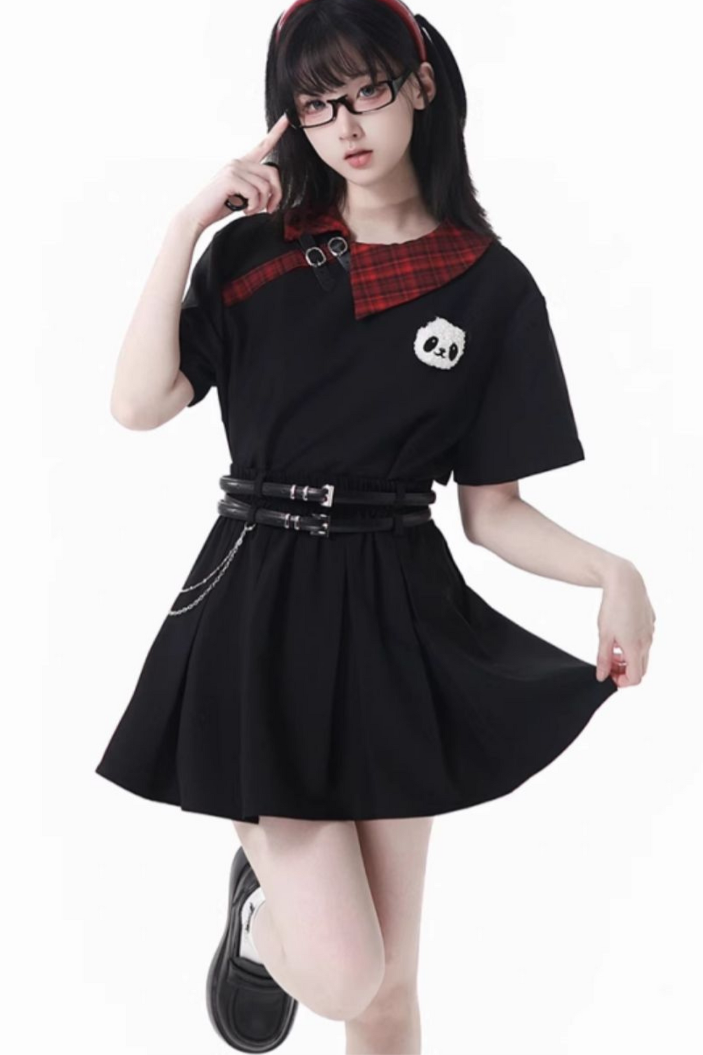 Crop Love Pleated + Skirt Check Panda Dress Comic Top