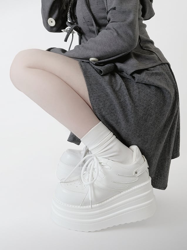 Schnür-Sneakers Kei Plateau Weiß mit Verschluss Jirai PU Design