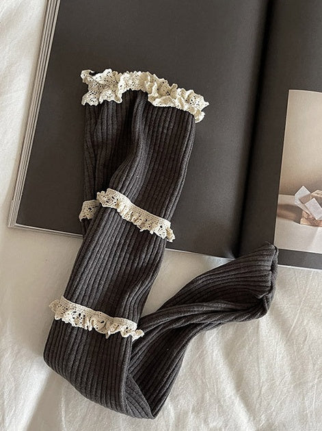 White/Dark Grey Sweet Ruffled Cuff Calf Socks