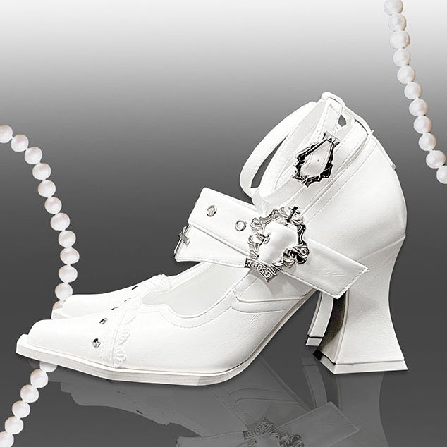 Punk Pointed Toe High Block Heels in White Coffin Buckles and Metal Cross with Gothic 8.5cm