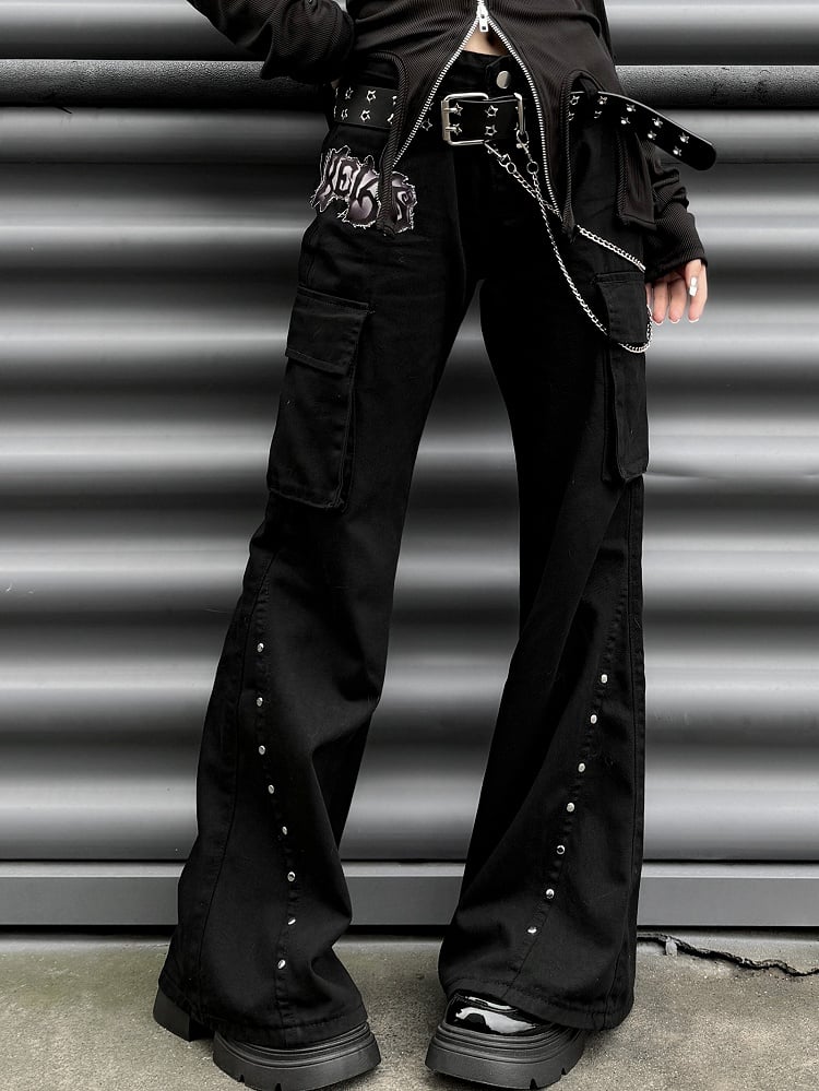 Punk Black Letter Patch Cargo Pockets Low Waist Fishtail Pants mit Gürtel