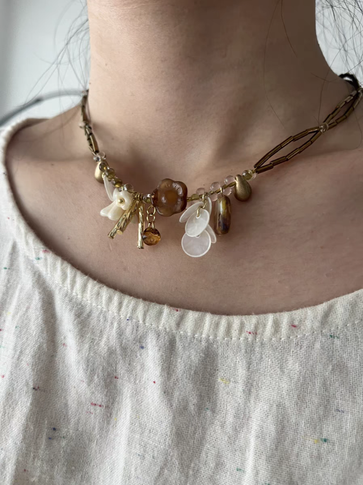 Maiglöckchen-Perlenkette