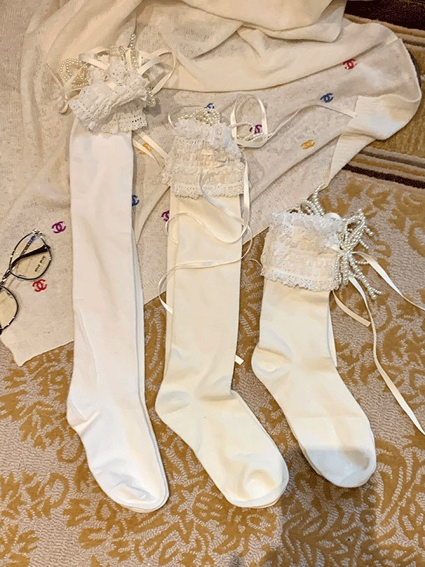 Chaussettes à nœud et bordure en dentelle douce