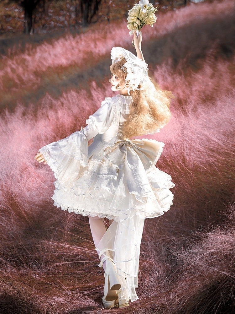 Weißer Shiro Hanayome Bowknots verzierter Lagenrock Sweet Hime Lolita Pulloverrock-Set