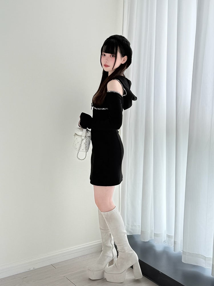 with Jirai Kawaii Kei Dress Chest and Shoulder Black Daily Hoodie Above-Knee Cutouts