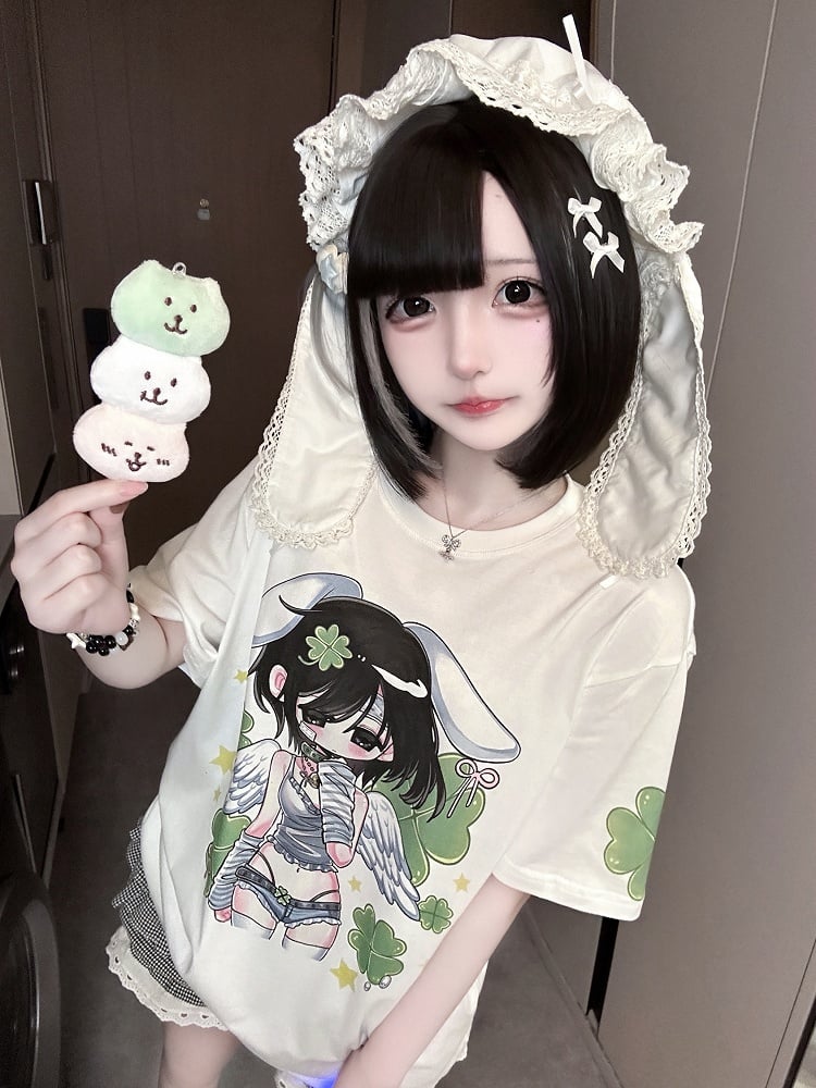 White Round Neck Four-Leaf Clover Angel Print Cotton T-Shirt