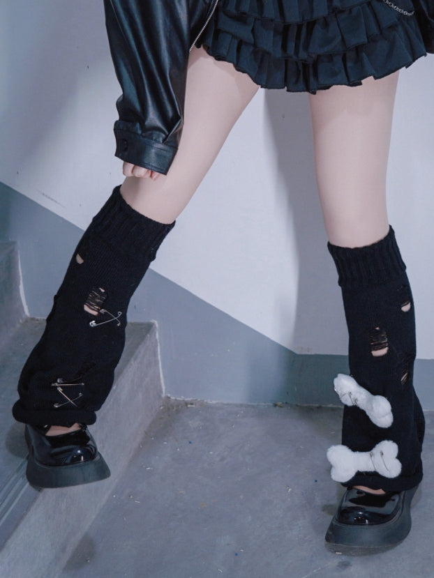 ホワイトボーンズ ディストレストホールズ ゴシックブラックニットレッグウォーマー