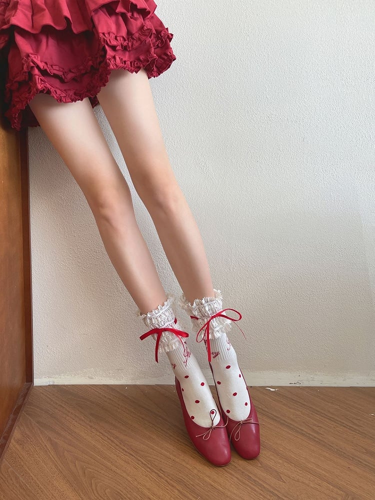 Strawberry Details Lace Socks Sweet White/Black Trim Bowknot Calf