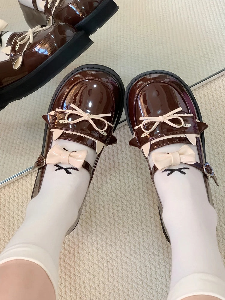 Niedriger Absatz mit braunem PU-Lammherz, benommener Schnalle und Schleifendetails, Schuhe JK Cute
