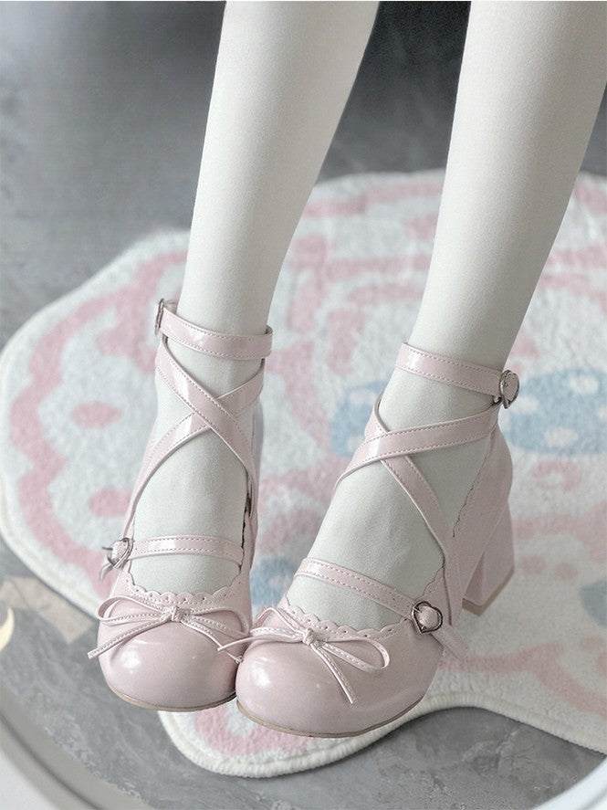 at Top Knotted Bow