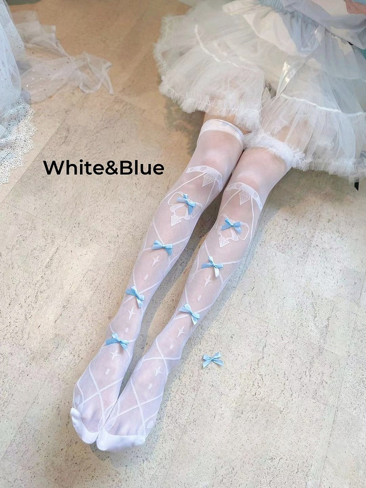 Lolita-Overknee-Strümpfe mit Schleifendetails und kreuz und quer verlaufendem Streifendruck