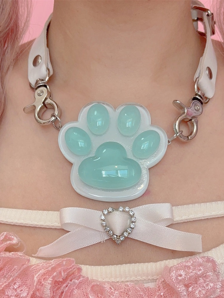 ブルー/ピンクの猫の足跡PUチョーカー