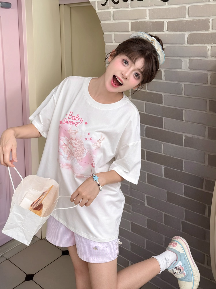 Weißes, lockeres, süßes T-Shirt mit rosa Hasen-Print und Rundhalsausschnitt
