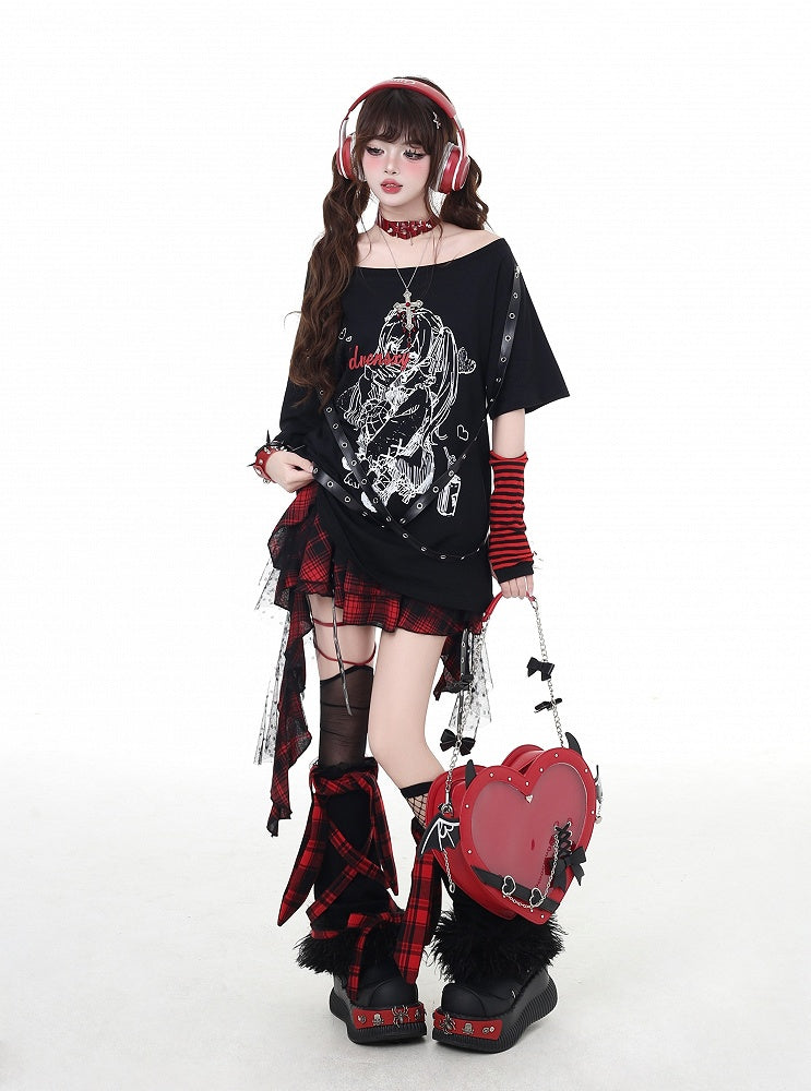 Bittersweet Criss-Cross Straps Design T-Shirt Rock Girl Print Black