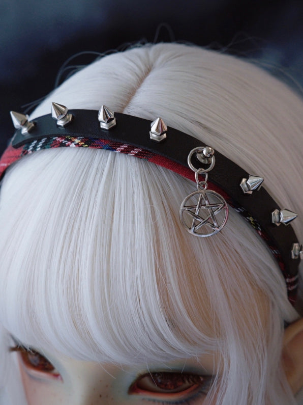 Design Plaid KC Pentagram Black Charm Red Pattern And Studs With