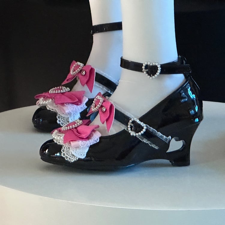 Rosa Schuhe Jirai Heels Cut-out Janes und Black Fashion Kei Wedge Gyaru Mary Heart