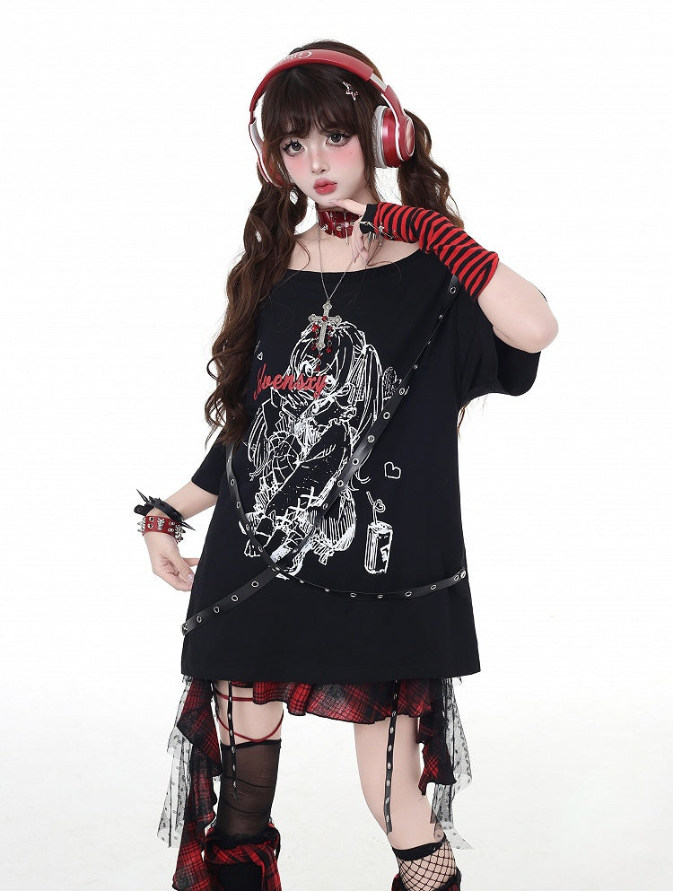 Bittersweet Criss-Cross Straps Design T-Shirt Rock Girl Print Black