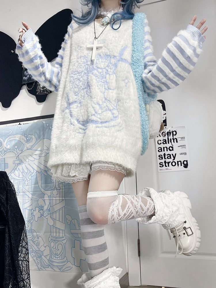 Tenshi Kaiwai – Lockerer Pullover mit V-Ausschnitt und blau-weißem Engel-Print
