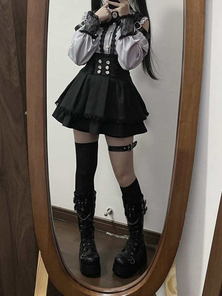 ダスティブルーのスウィートハートボタン留めジライケイトップス(蝶ネクタイ付き)