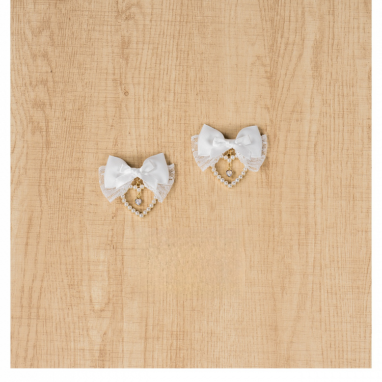 Charm Bowknot Hairclips Jirai Kei White with Beaded Moon/Heart