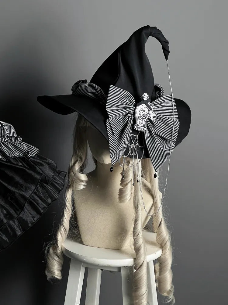 Schwarz/Roter Gothic Lolita Hexenhut mit großer Schleife und Spinnennetzkette