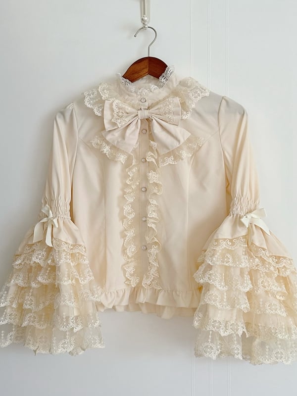 Bell Layered Lolita Sleeves Blouse Lace Apricot