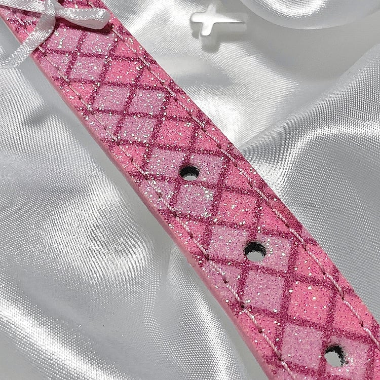 ピンク/ブルーのヤミカワイイ 蝶結び ハート クロス ウィング チョーカー