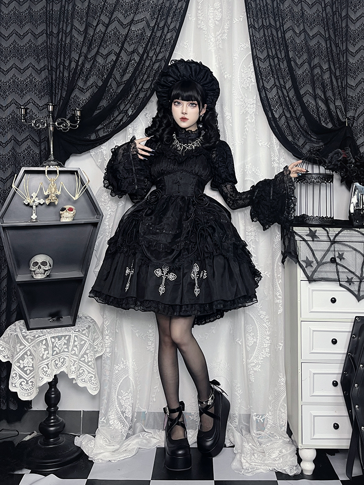 Gothic Lolita Kuro Black Floral Lace Blouse