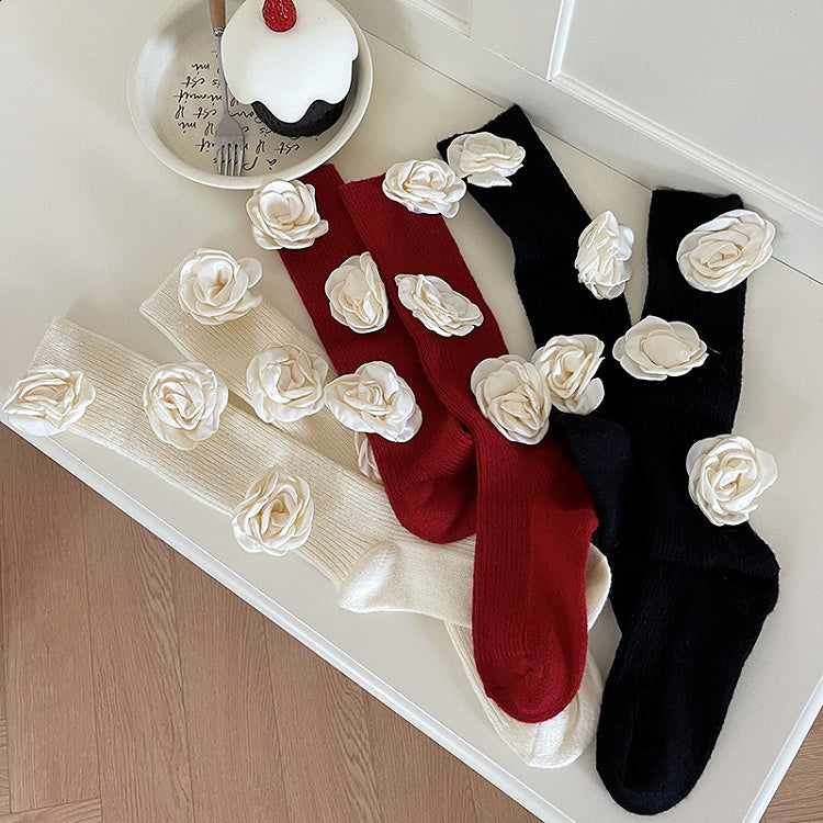Red Sweet Calf Socks With White Camellias