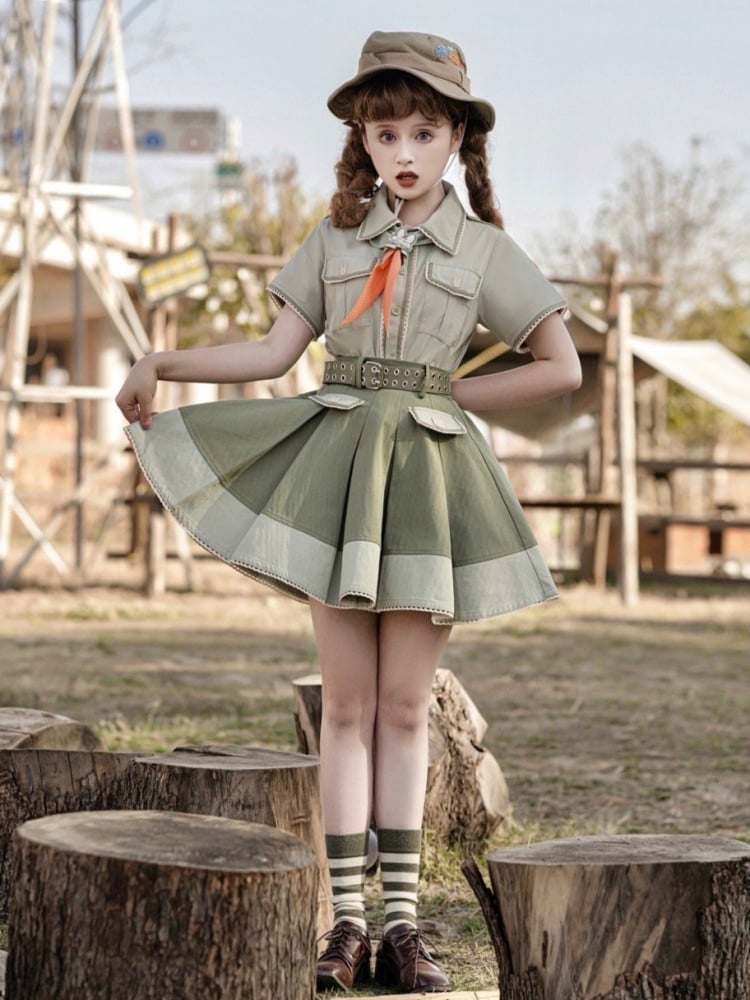 Green Ouji Box Pleated Skirt with Waist Belt