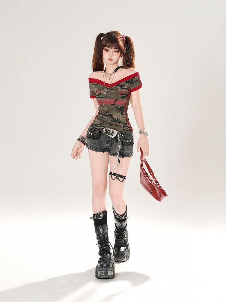 Belt Rise Stud Details Black Low Distressed Denim Shorts with Buckle