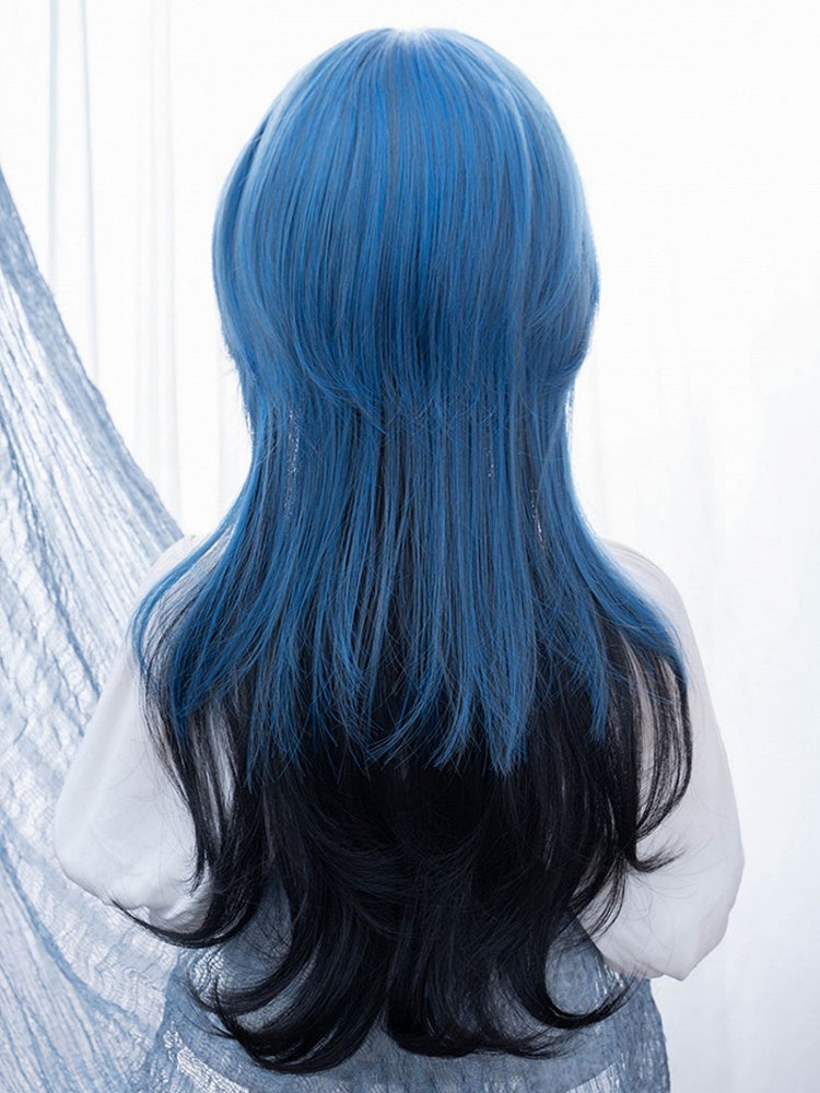 Perruque noire ondulée de 65 cm avec frange bleue