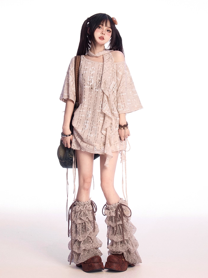 T-shirt with Holes Free Khaki Asymmetrical Neckline Letter Print Distressed Scarf